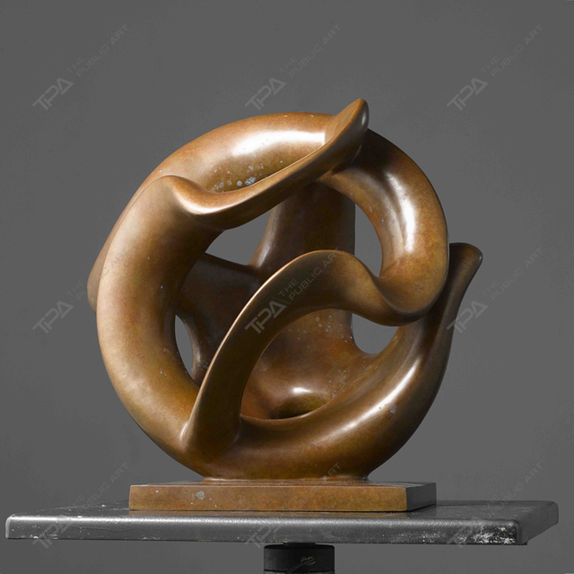 Escultura de Bronce Límites Infinitos