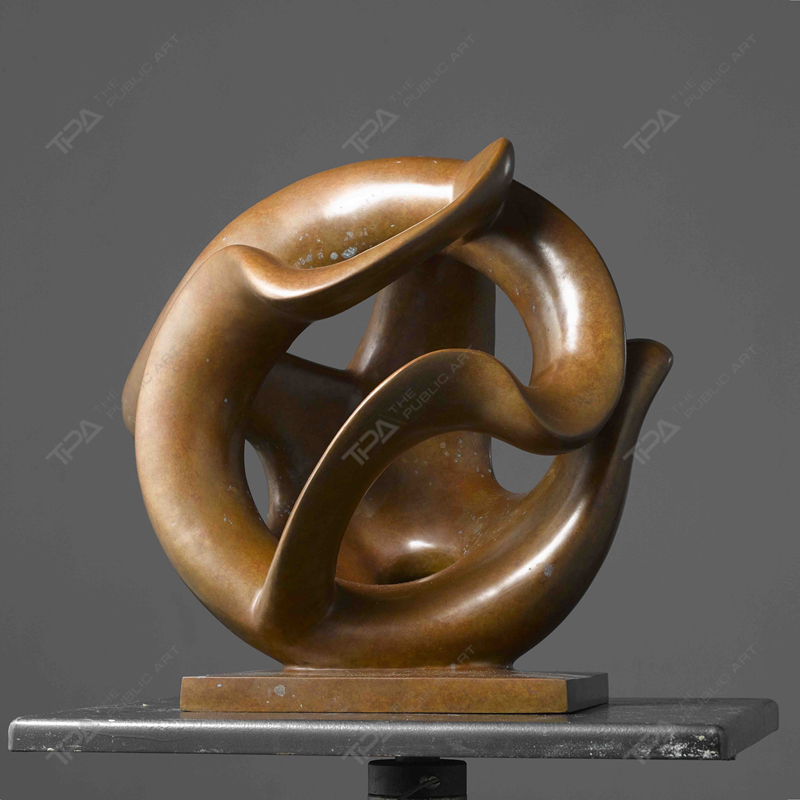 Escultura de Bronce Límites Infinitos