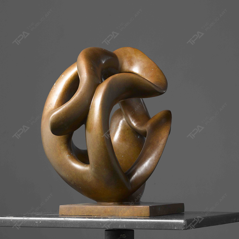 Escultura de Bronce Límites Infinitos