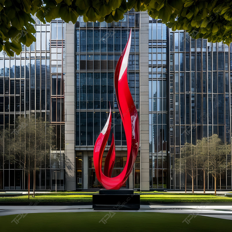 Escultura urbana de acero inoxidable pintado
