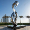 Escultura urbana de acero inoxidable pulido