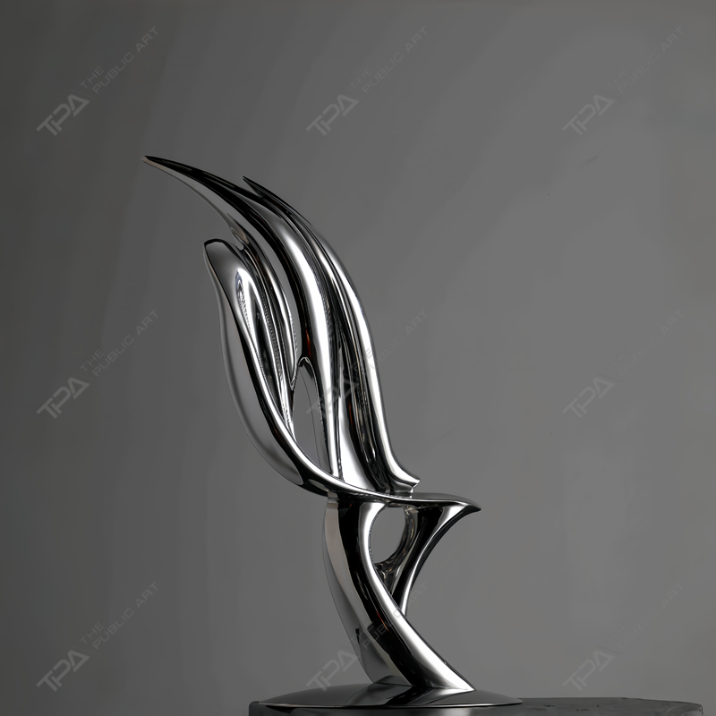 Escultura de acero inoxidable encargada 